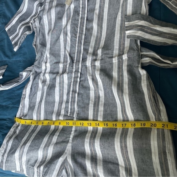 NWT BANANA REPUBLIC GREY WHITE STRIPE LINEN ROMPER. SIZE 10Petite - Picture 8 of 11